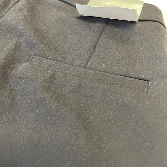 NEW H&M Skinny Leg Mid-Rise Slacks Black Cotton Polyester Women’s Size 2 - Picture 6 of 7